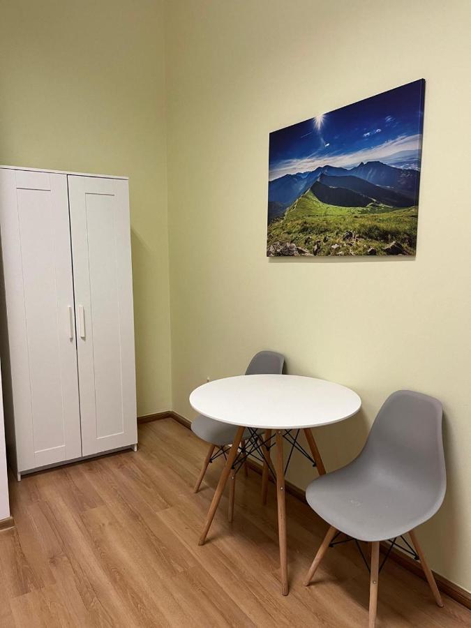 Batorego Lovely Rooms Krasków Εξωτερικό φωτογραφία