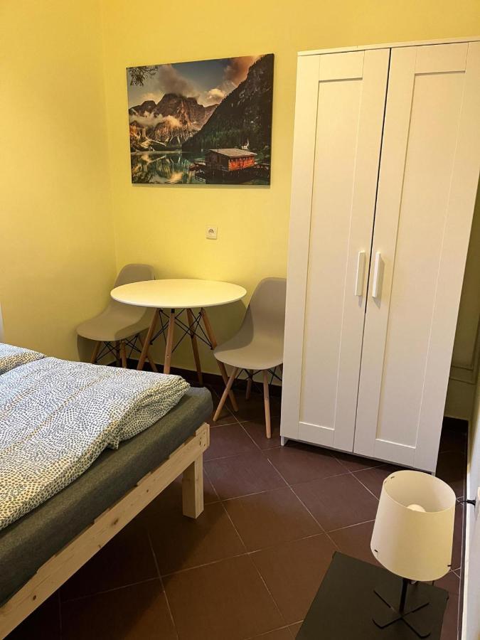Batorego Lovely Rooms Krasków Εξωτερικό φωτογραφία