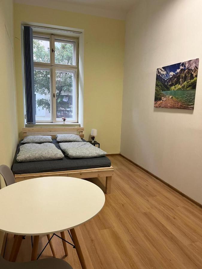 Batorego Lovely Rooms Krasków Εξωτερικό φωτογραφία