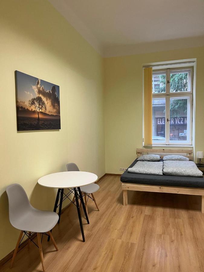 Batorego Lovely Rooms Krasków Εξωτερικό φωτογραφία