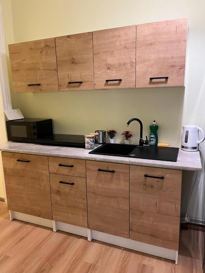 Batorego Lovely Rooms Krasków Εξωτερικό φωτογραφία