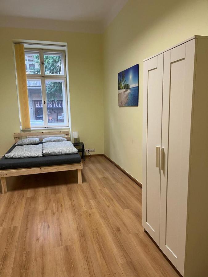 Batorego Lovely Rooms Krasków Εξωτερικό φωτογραφία